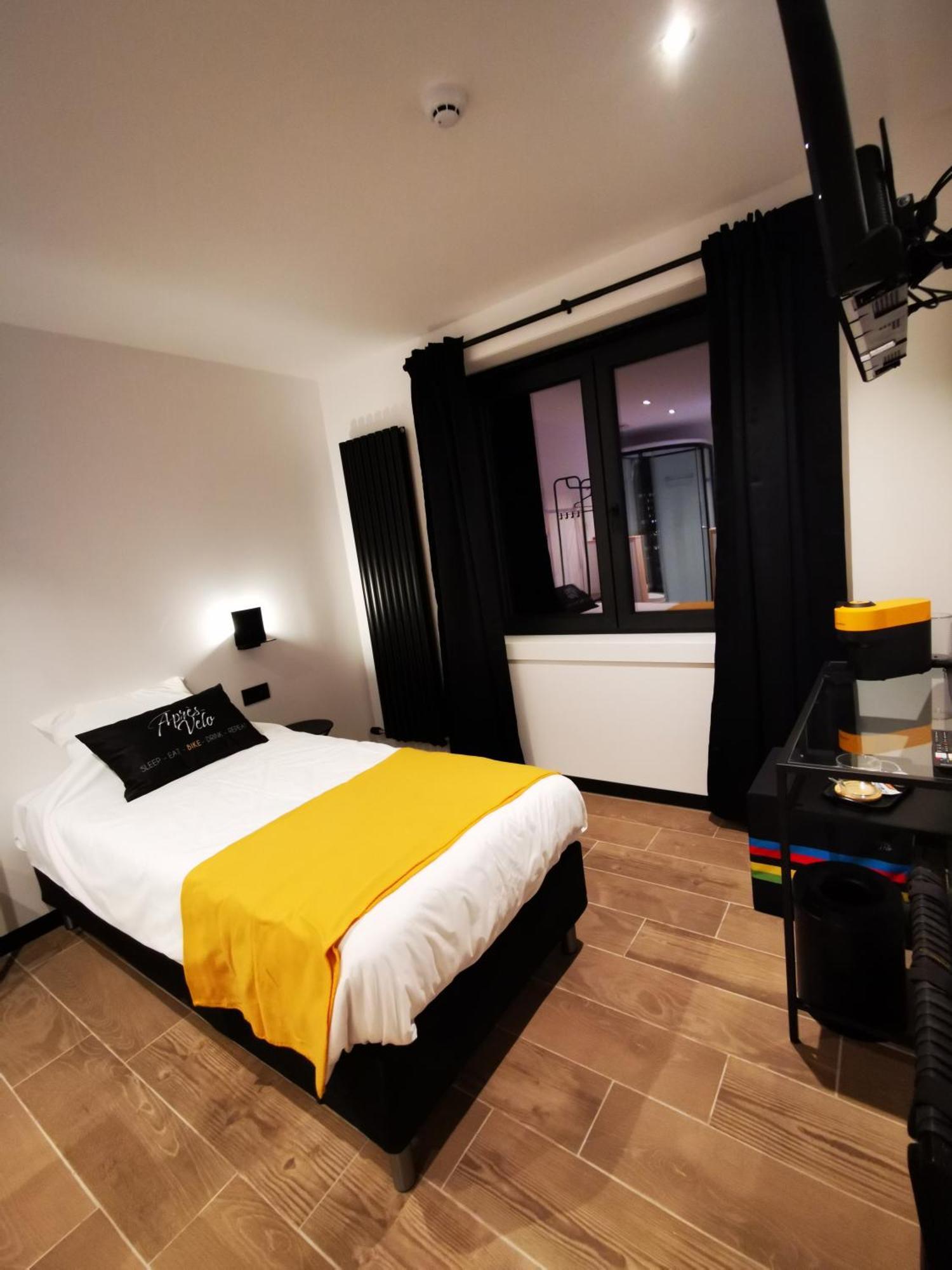 Apres-Velo Bed & Breakfast บราเคิล ภายนอก รูปภาพ